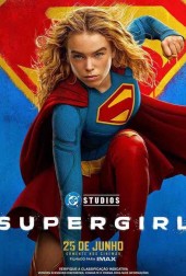 Em cartaz SUPERGIRL (3D)